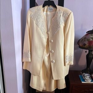 Women's Cream Jacket